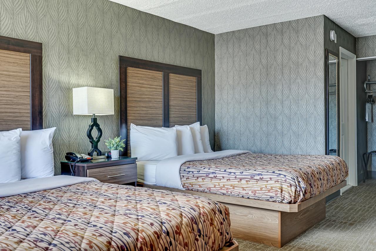 Blue Creek Inn Waretown Екстер'єр фото